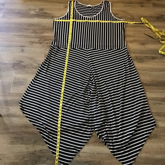 CALVIN Klein Dress Size 3X Maxi Tank Striped Sleeveless Black Cream Sun Dress - Picture 8 of 8